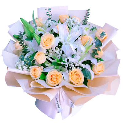 丽江16朵香槟玫瑰2支百合，爱的温暖和幸福