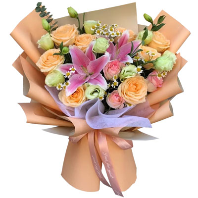 丽江11朵玫瑰桔梗百合，陪你每个季节