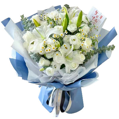 丽江11朵白玫瑰桔梗百合，爱永恒不息