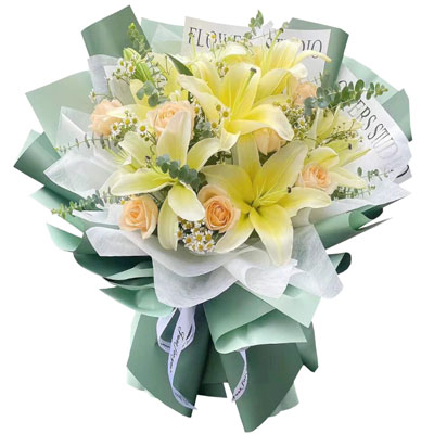 丽江9朵香槟玫瑰黄色百合，每天充满活力